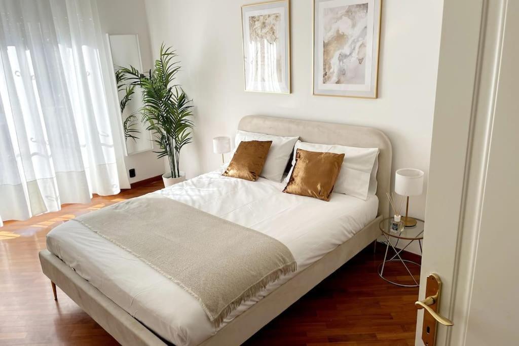 Amazing Flat With Terrace Apartamento Milão Exterior foto